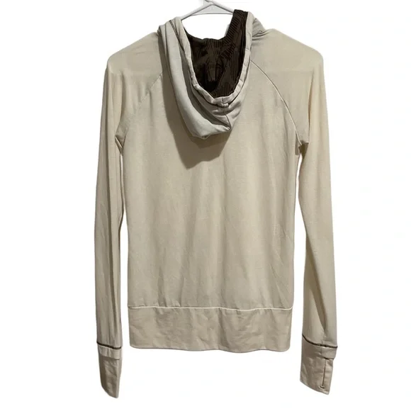 The North Face Women’s Henley Pullover Hoodie Ivory - Picture 2 of 12